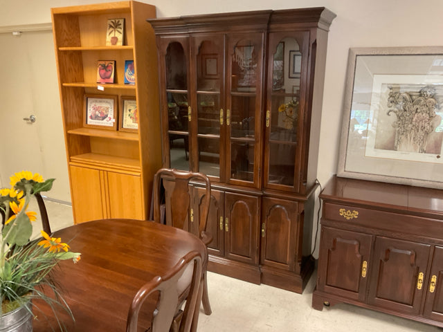 BERNHARDT BUFFET/HUTCH 2 PCS DARK WOOD