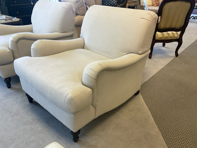 POTTERY BARN OVERSIZED ACCENT CHAIR NATURAL
