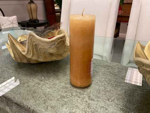 PILLER CANDLE