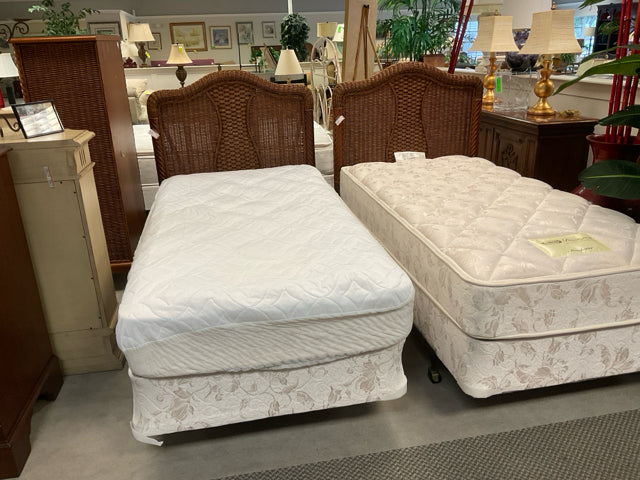 TWIN BOX SPRING