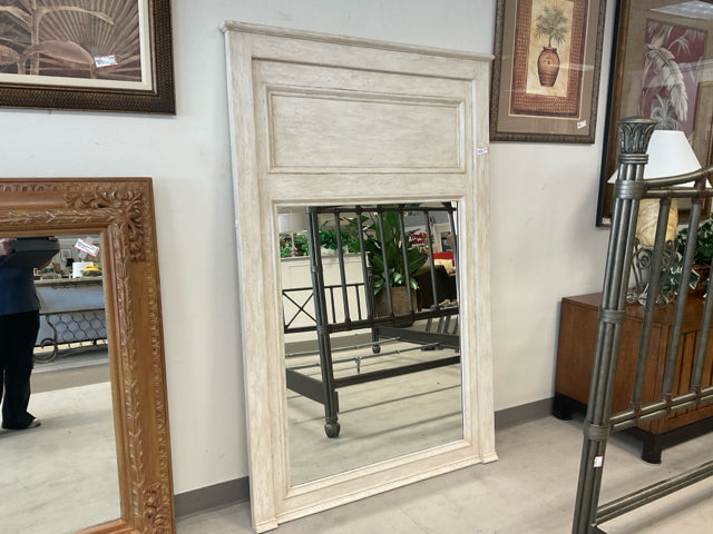 CREAM DISTRESSED WOOD MIRROR 5.5'X43 1/2"