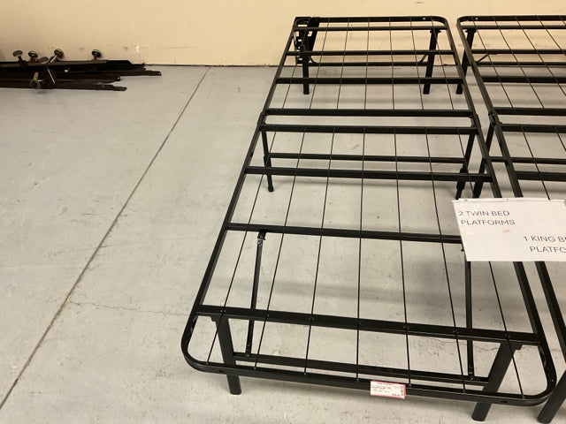 METAL BED FRAME - TWIN
