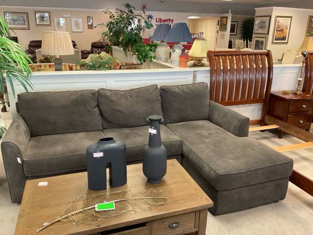 KEVIN CHARLES SOFA W/CHAISE