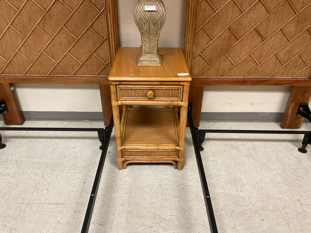 NIGHTSTAND - BRAXTON CULLER SUMMER RETREAT COLLECTION