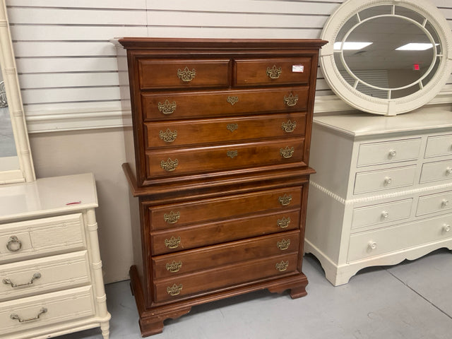 TALL CHEST