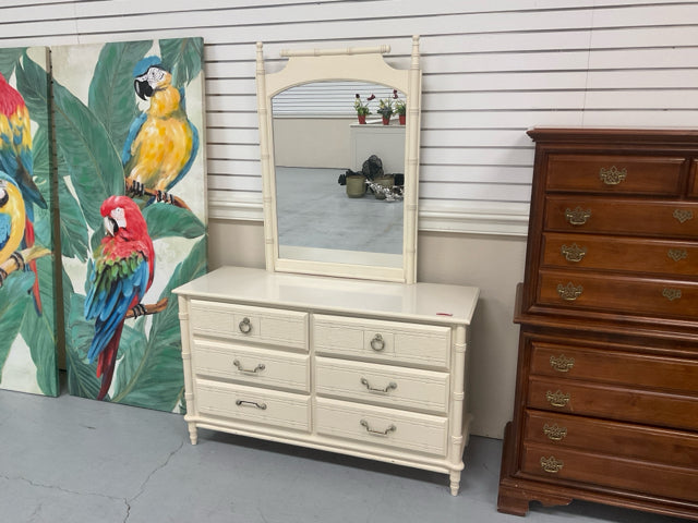 CHEST W/ MIRROR