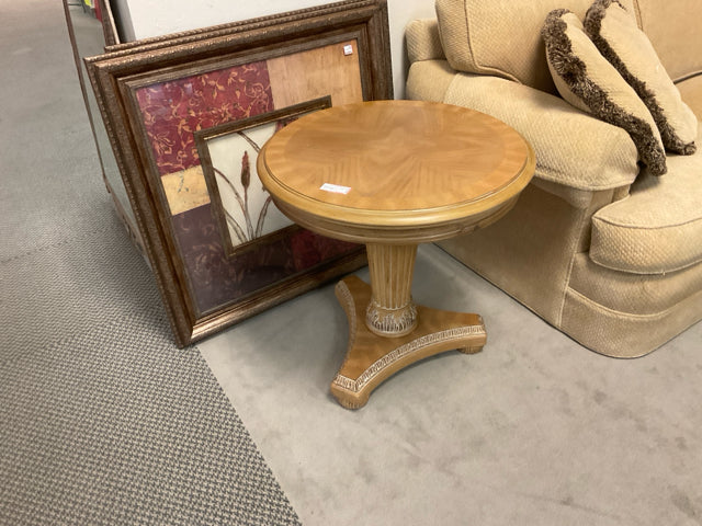 WOOD END TABLE/PLANT STAND ROUND