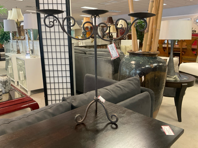 3 CANDLE HOLDER