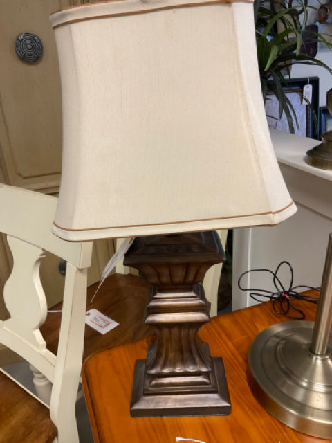 BRONZE TABLE LAMP