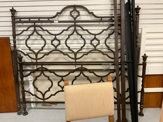 KING HEAD BOARD , FOOT BOARD AND RAILS WROUGHT IRON